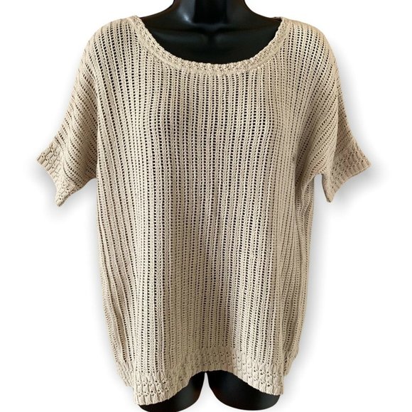 NEW YORK & COMPANY CROCHET KNIT TOP SHORT SLEEVES BEIGE COLOR SZ SMALL NWT WOMEN - Picture 1 of 9